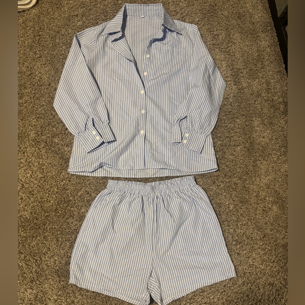 Striped Set - Picture 3 of 5